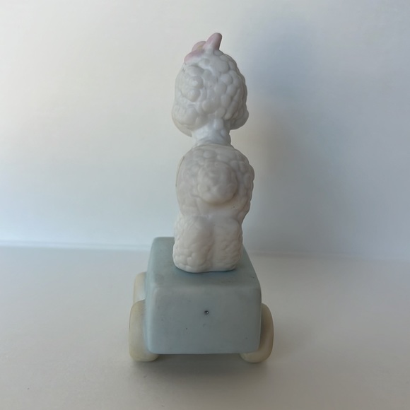 Precious Moments Happy Birthday Little Lamb Age 1 Train Figurine 1985 - Picture 2 of 5